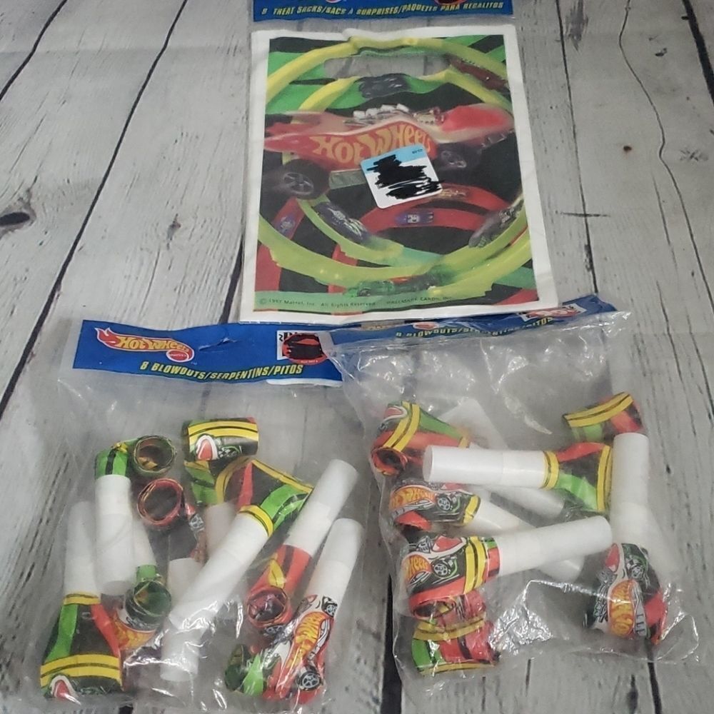 Vintage 90's Hot wheels Birthday Party Supplies